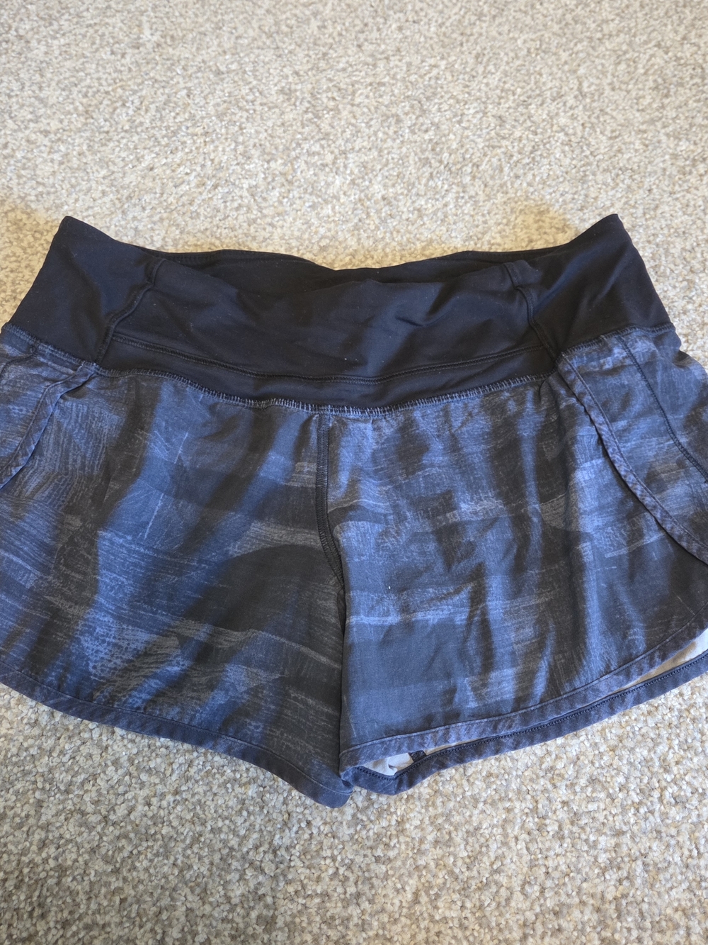 Women’s Black and Charcoal Athletic Shorts - Lululemon